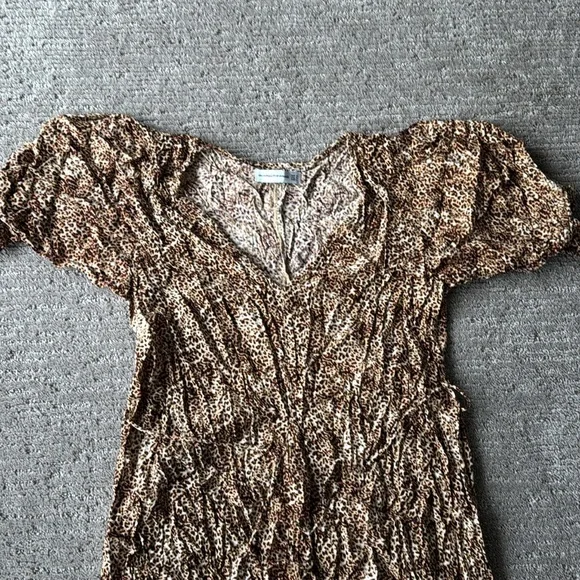 Faithfull the Brand Maggie Midi Dress Charlie Leopard - Picture 3 of 7